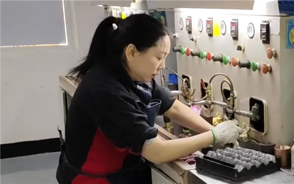 致敬新源的奮斗者